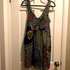 EUC Floral bohemian Spense dress with pockets